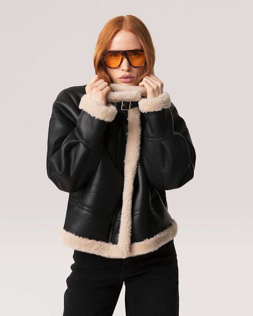 Veste en peau lain&eacute;e noire shearling, BLACK