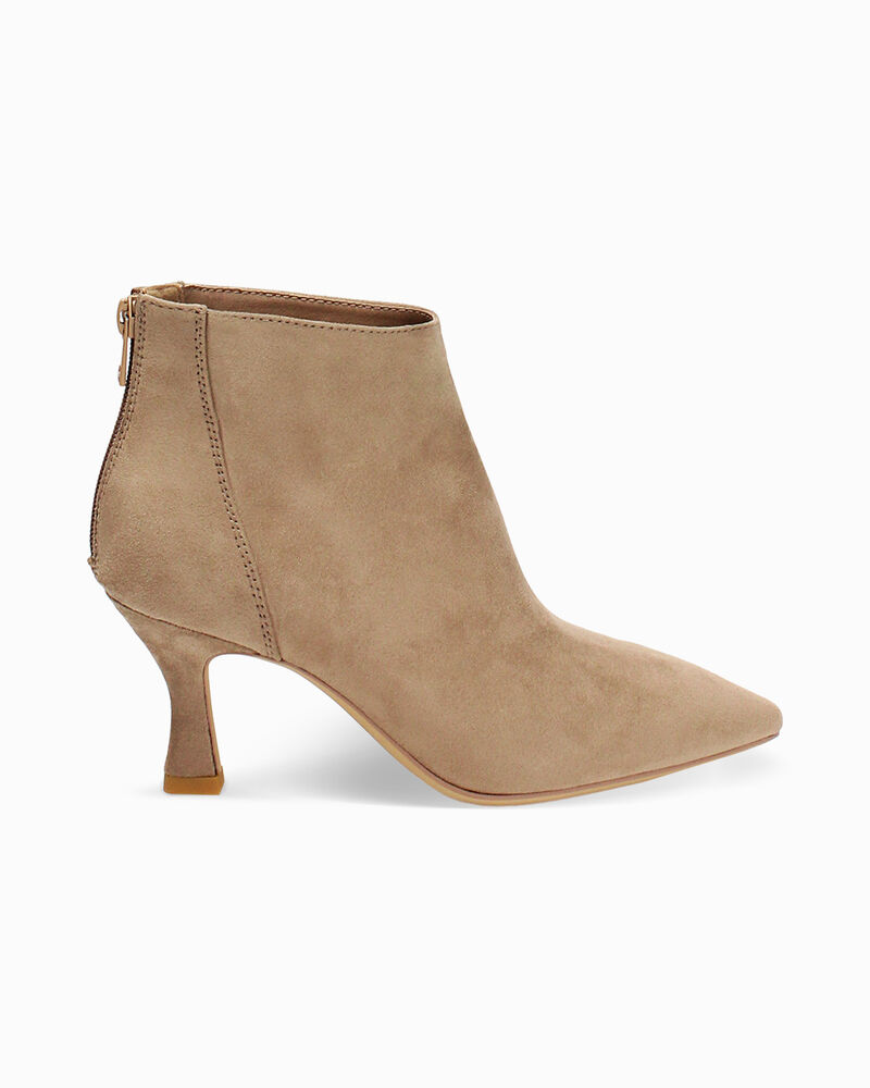 null image number null