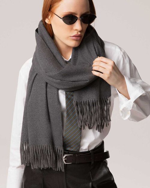Gray scarf with fringes, GREY