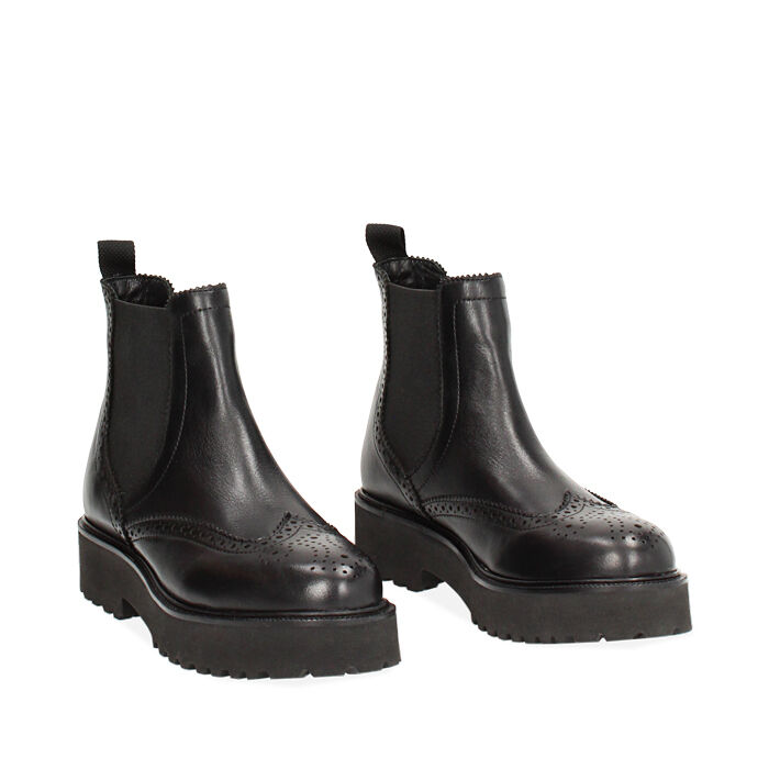 Roma - Chelsea boots in pelle martellata nera con frange - Paola Zuin