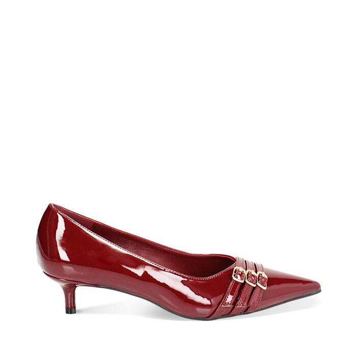 Nuova collezione Autunno Inverno scarpe vestiti borse e accessori