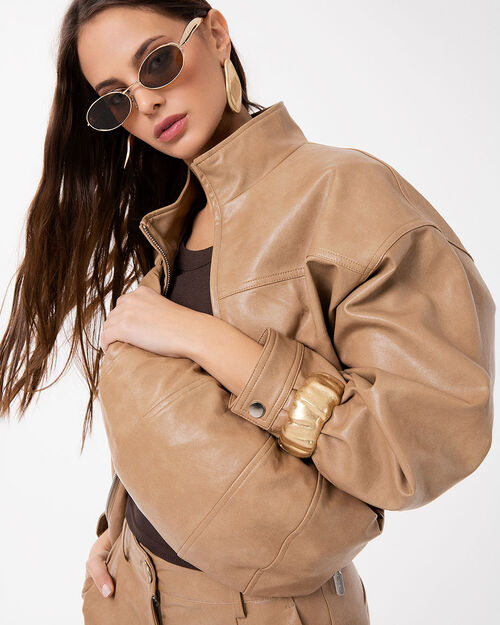 Ri&ntilde;onera camel con detalles urban chic, CAMEL