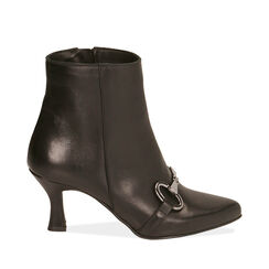 Ankle boots neri in pelle, tacco 8 cm , Saldi Invernali, 18L650051PENERO036, 001a