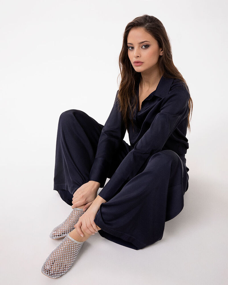 null image number null