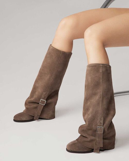 Bota taupe con tac&oacute;n 7,5 cm, TAUPE