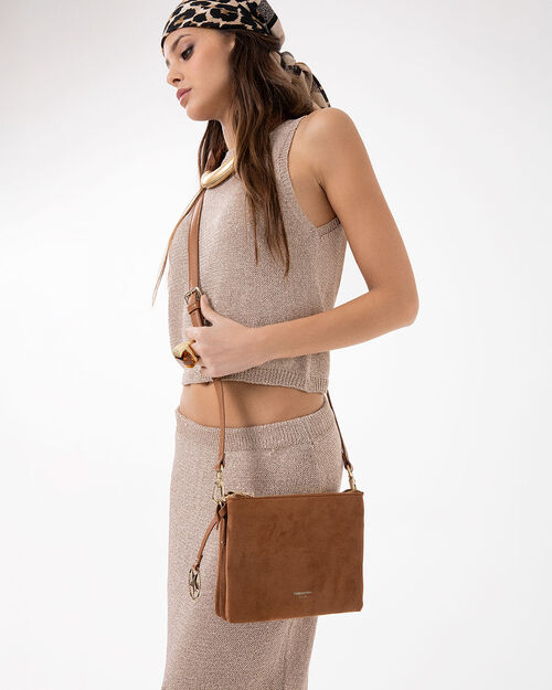 BAG POCHETTE MICROFIBRA COGN, COGNAC