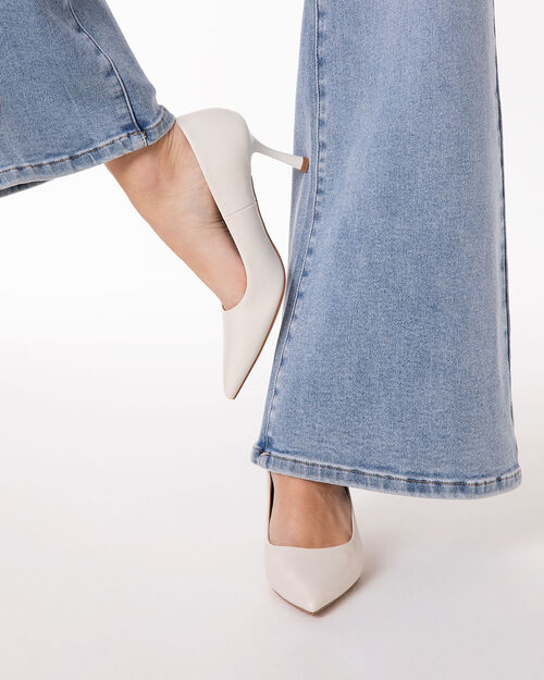 Zapato de sal&oacute;n crema tac&oacute;n 8 cm, CREAM