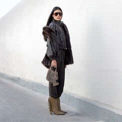 Bottines en daim taupe à talon élégant, Primadonna, 26A515026CMTAUP036, 002 preview