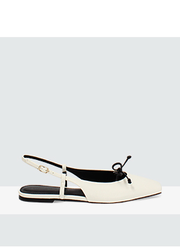 Ballerine slingback panna con punta quadra