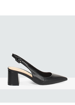 Zapatos de tacón tipo slingback negros