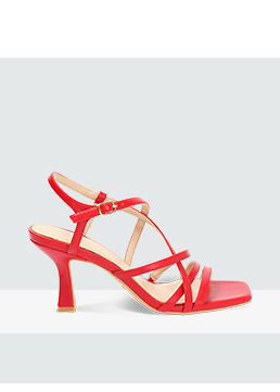 Sandalo rosso intrecciato, tacco 7,5 cm
