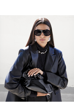 Mochila negro brillante