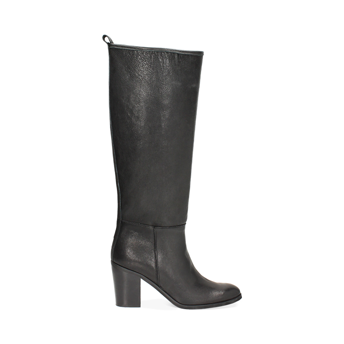 Stivali da donna in pelle lavata nera con tacco 8 cm