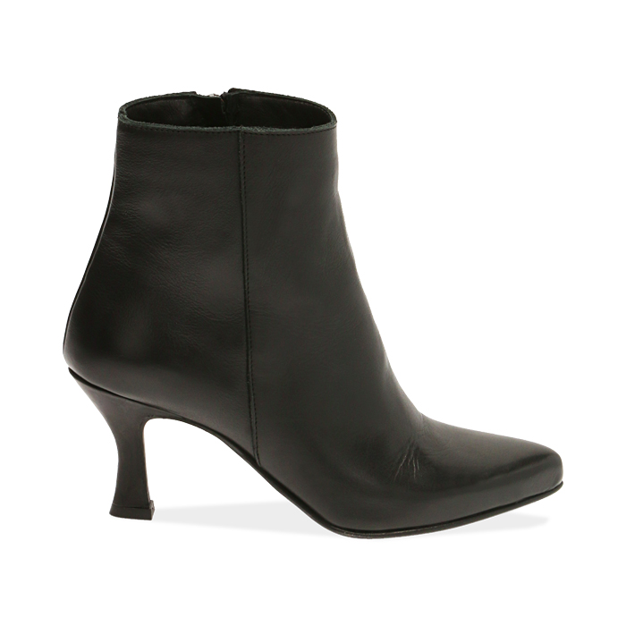 Ankle boots neri in pelle, tacco 8 cm 