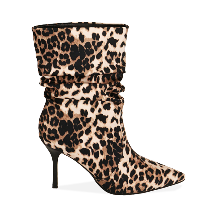 Bottines en satin léopard, talon 8,5 cm 