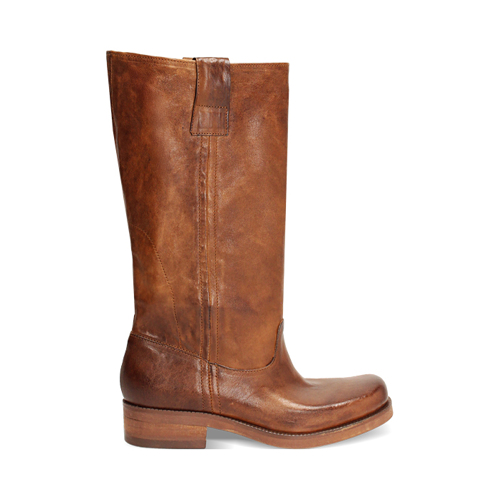 Biker in pelle cognac