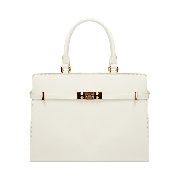 Sac &agrave; main blanc avec d&eacute;tails &eacute;l&eacute;gants