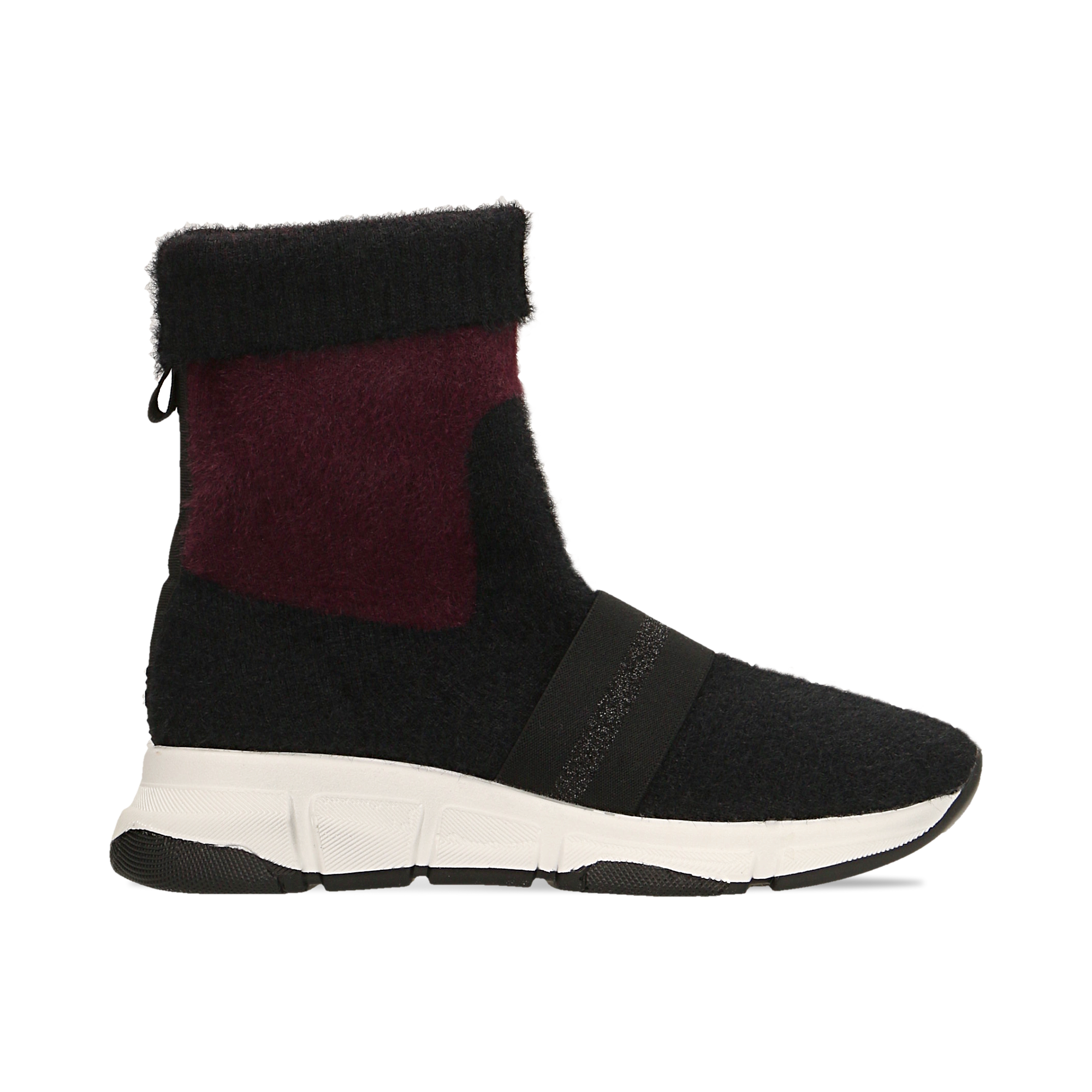 Sneakers nero-rosse sock boots con suola in gomma bianca