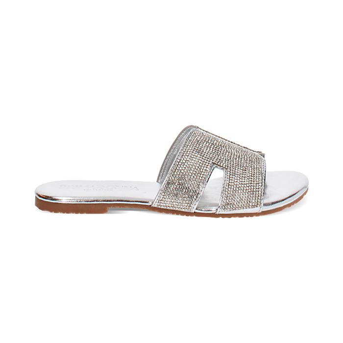 Sandaletto con tomaia laminata in strass color argento