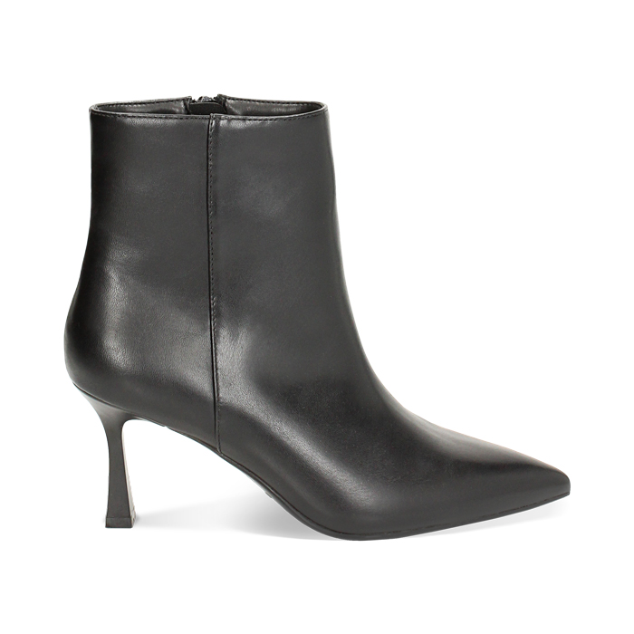 Tronchetto nero, tacco 7,5 cm