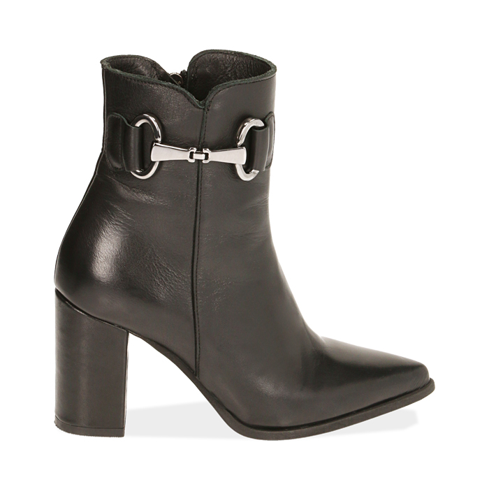 Ankle boots neri in pelle, tacco 9 cm 