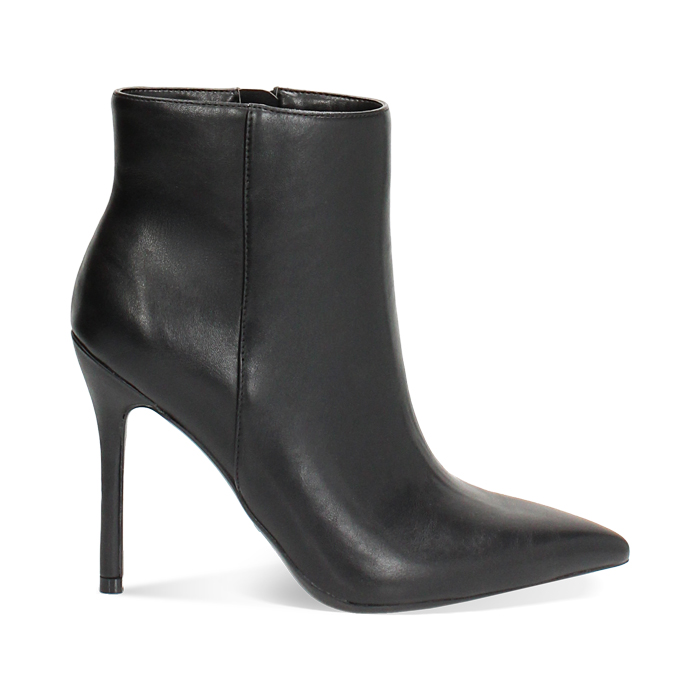 Tronchetto nero con tacco a spillo di 10,5 cm