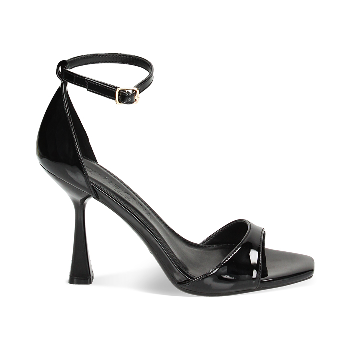 Sandalias de tacón negras de charol