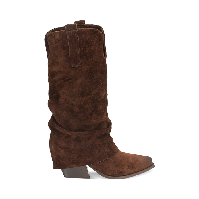 Bottes en daim brun fonc&eacute;