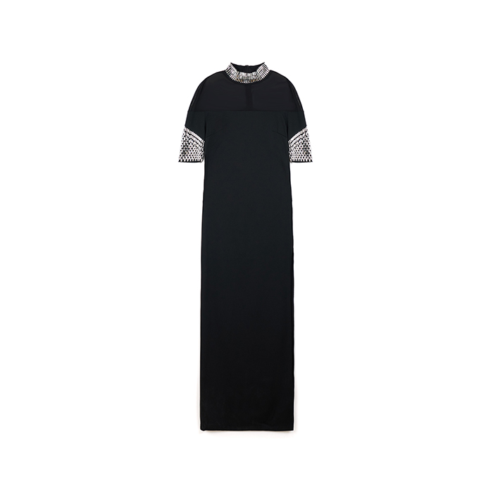 Vestido negro de mujer elegante