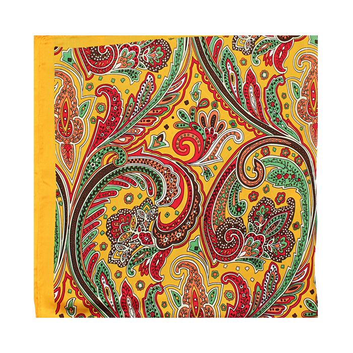 Foulard jaune en tissu élégant et polyvalent