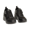 Baskets noires avec talon de 7 cm pour une touche de style