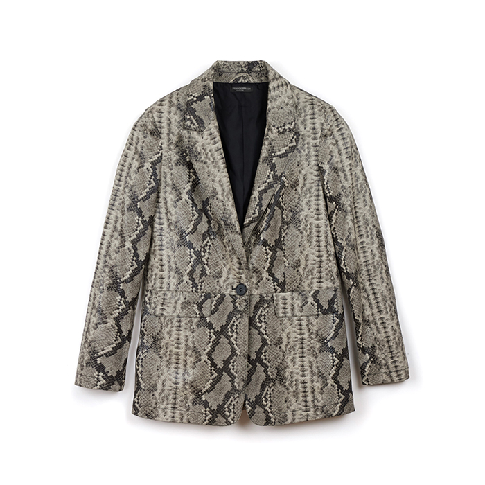 Chaqueta en sint&eacute;tico efecto pit&oacute;n negro y blanco