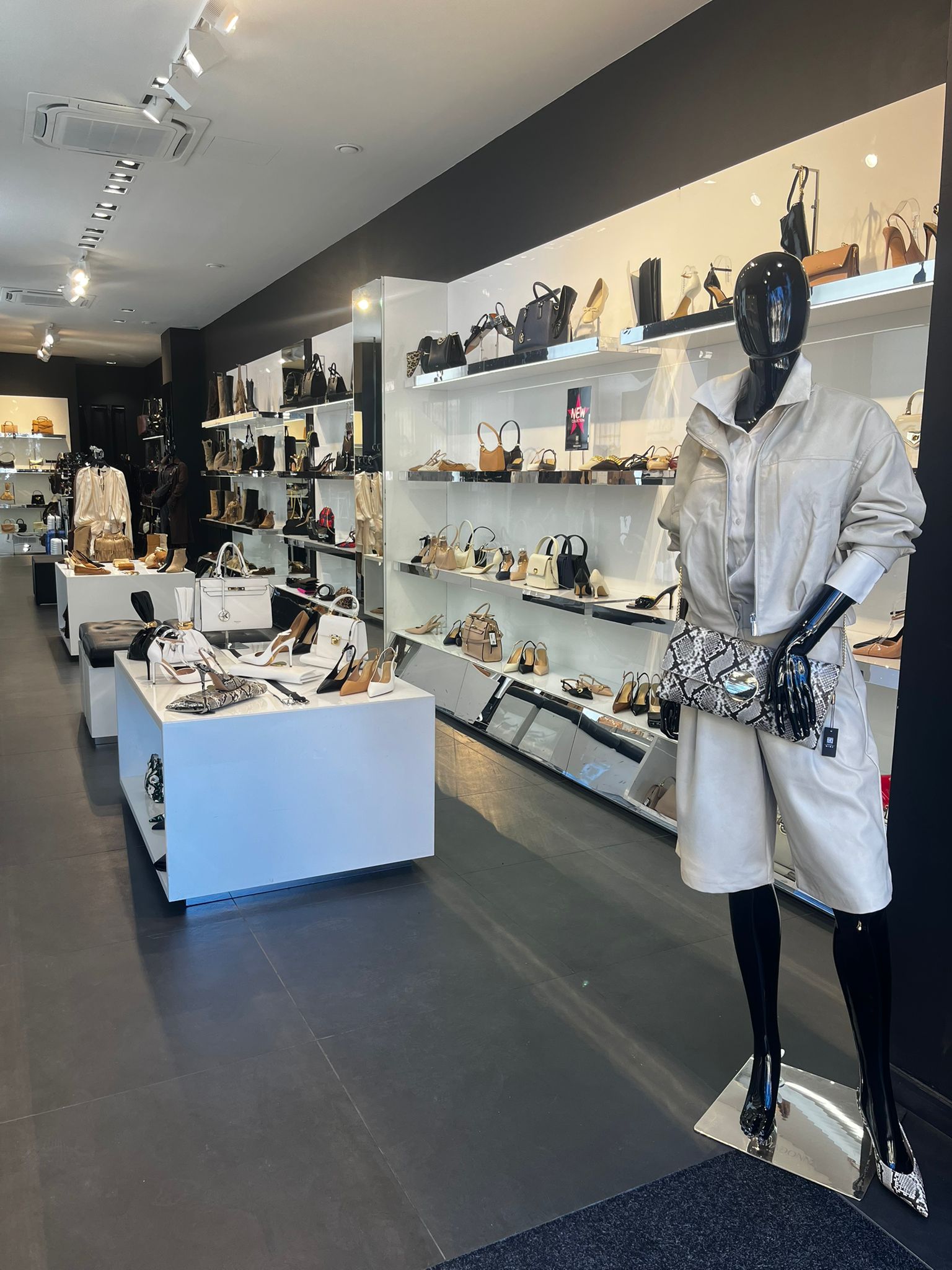 Primadonna Collection — 2