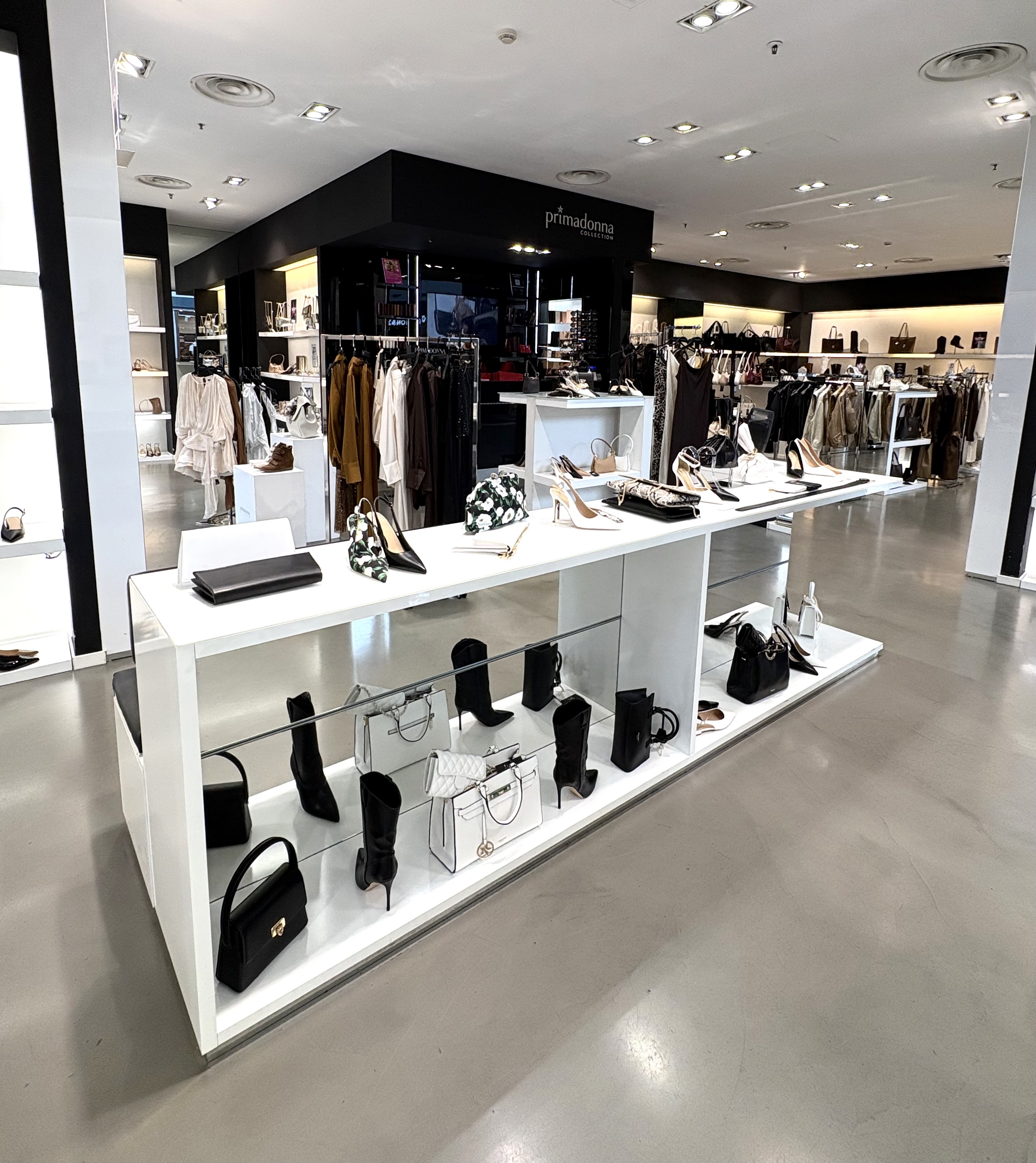 Primadonna Collection — 4