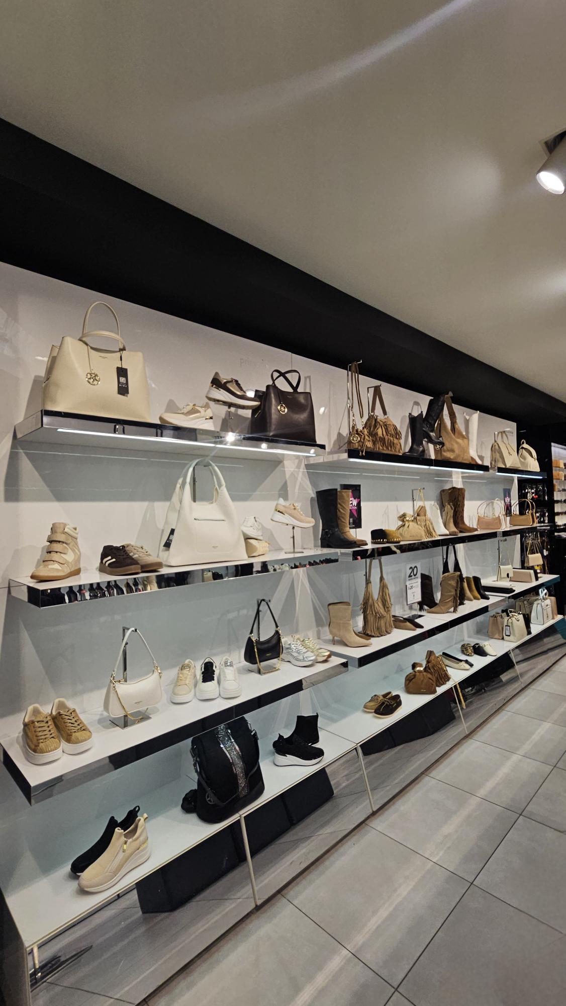 Primadonna Collection — 3