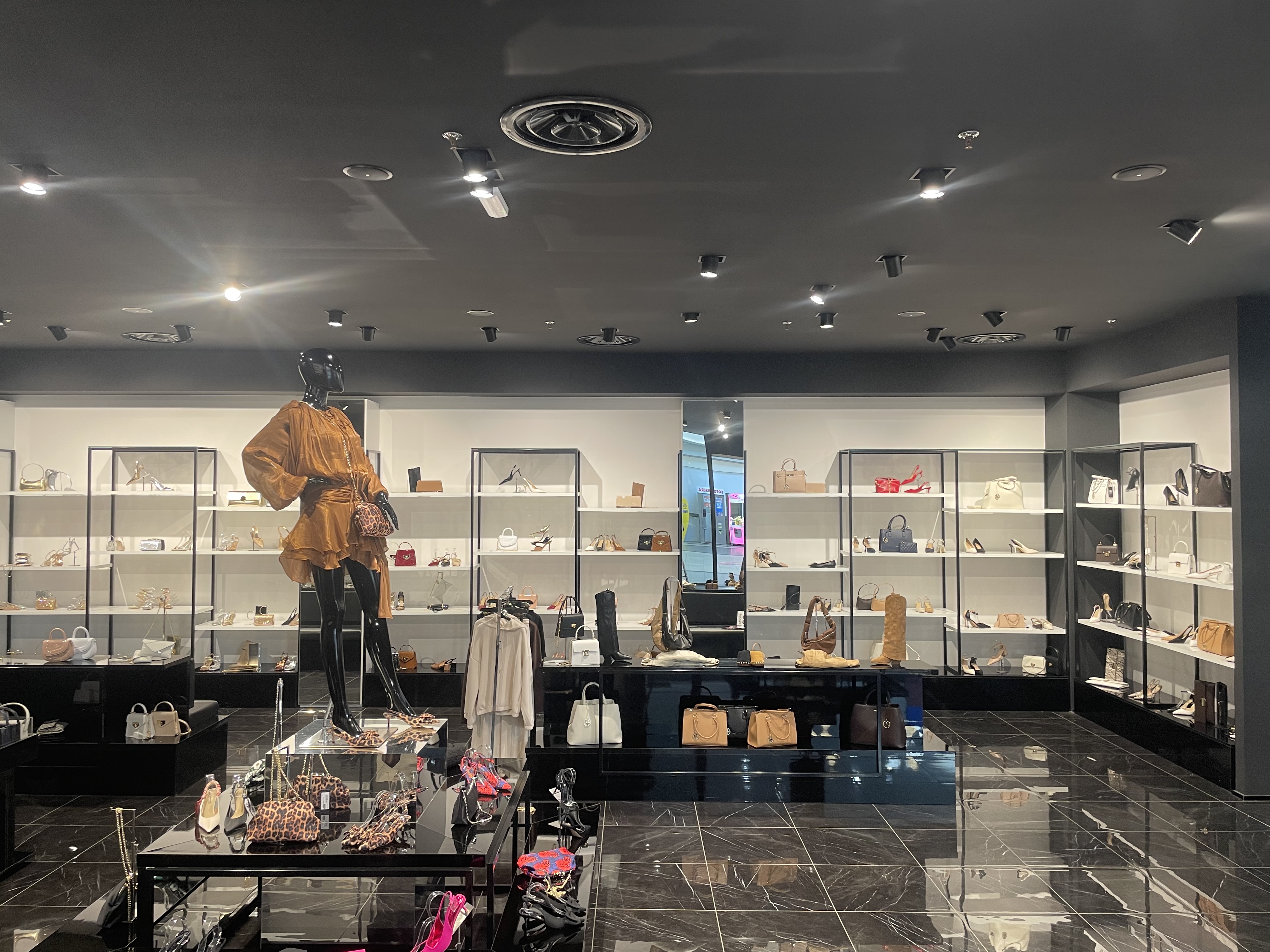 Primadonna Collection — 2